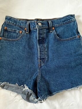 Levi’s Ribcage Denim Shorts